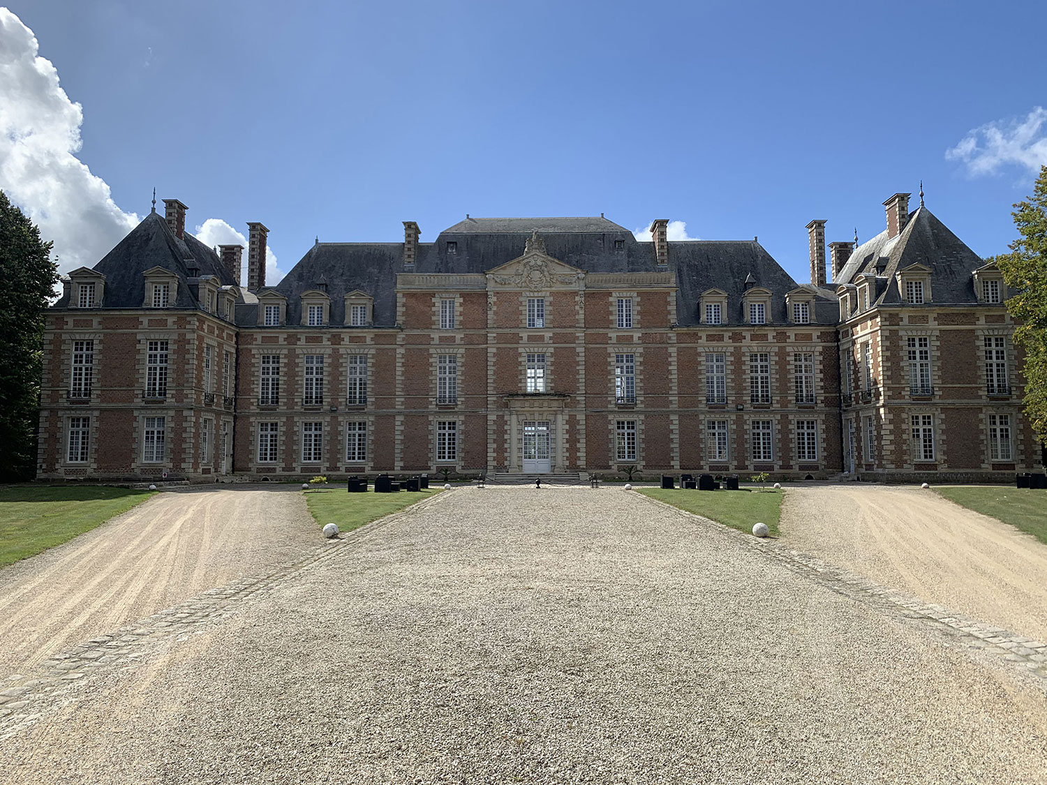 La reconstruction du château de Tilloloy